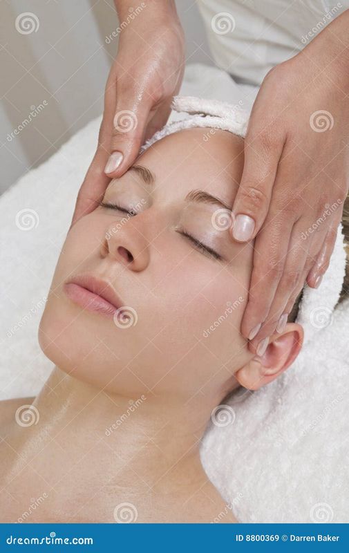 Our 8 tips for an efficient anti-cellulite massage therapy Our 8 tips for an efficient anti-cellulite massage therapy